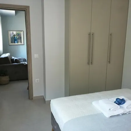 Drosia, 3 Mins From The