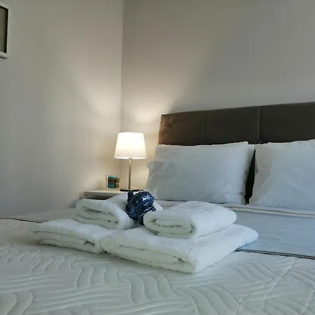 Drosia, 3 Mins From The